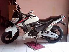 Modifikasi New Megapro Touring